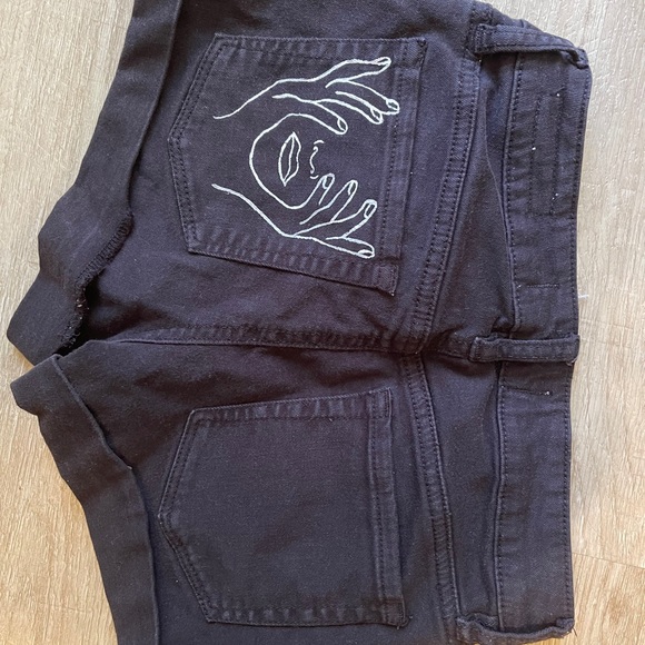 Hand painted pacsun Jean shorts - Picture 3 of 4